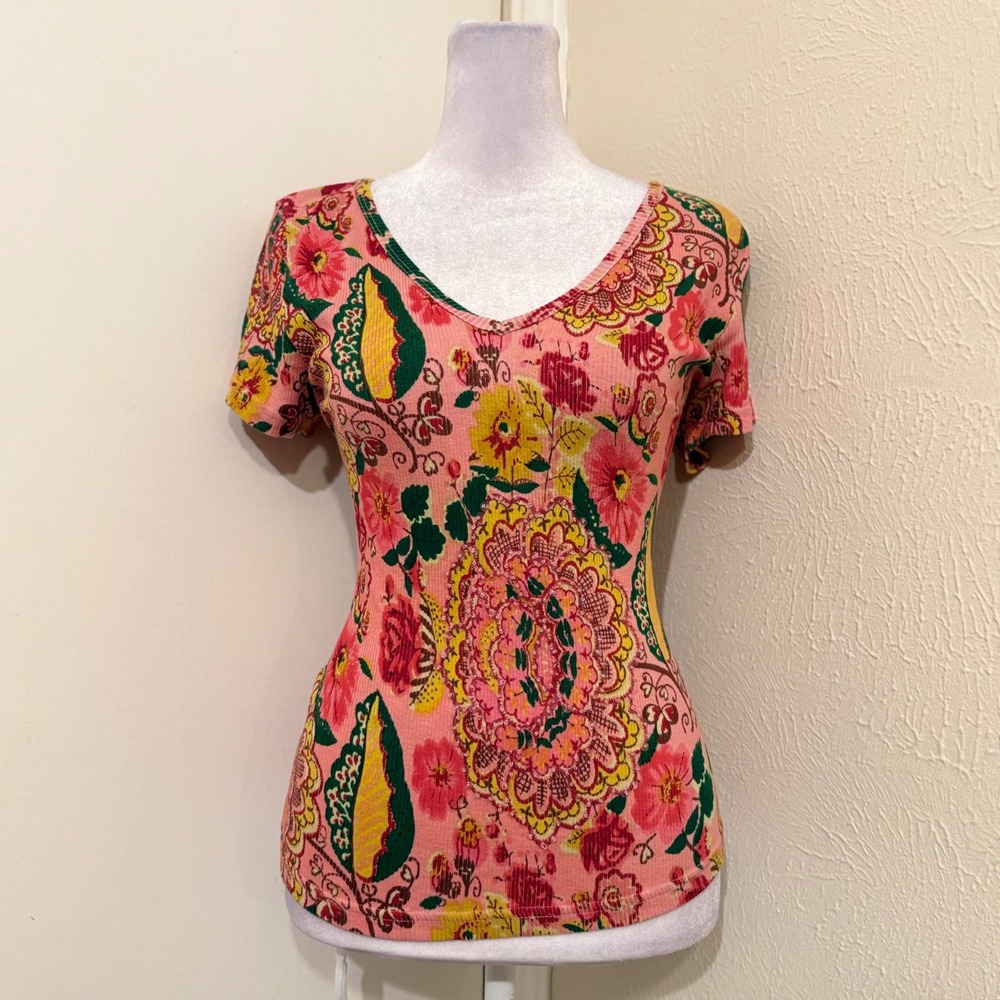 Pink Floral Paisley Beaded Ribbed Cotton V-Neck Tee Boho Hippie Fairy Top M